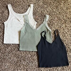 American Eagle Tank Top Bundle!! (All Size Small)